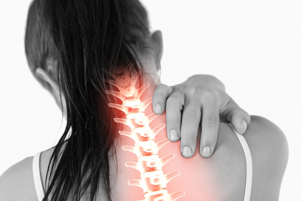 8 Tips to Reduce Neck Pain - Michigan Head & Spine Institute Blog